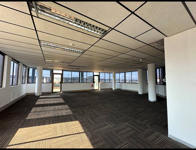 142M² OFFICE TO LET IN CENTURION CENTRAL